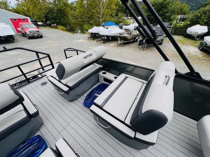 Slide: The Image of Sylvan L3 RLZ Tritoon 2026 - 42