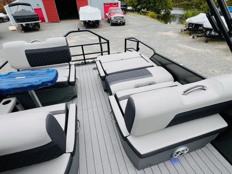 Slide: The Image of Sylvan L3 RLZ Tritoon 2026 - 7