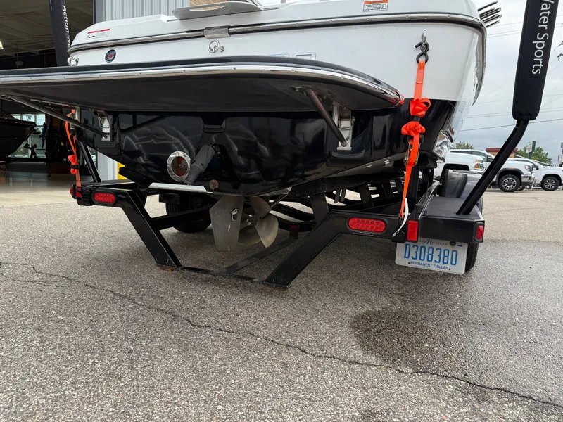 Slide: The Image of Centurion Avalanche C4 2013 - 7