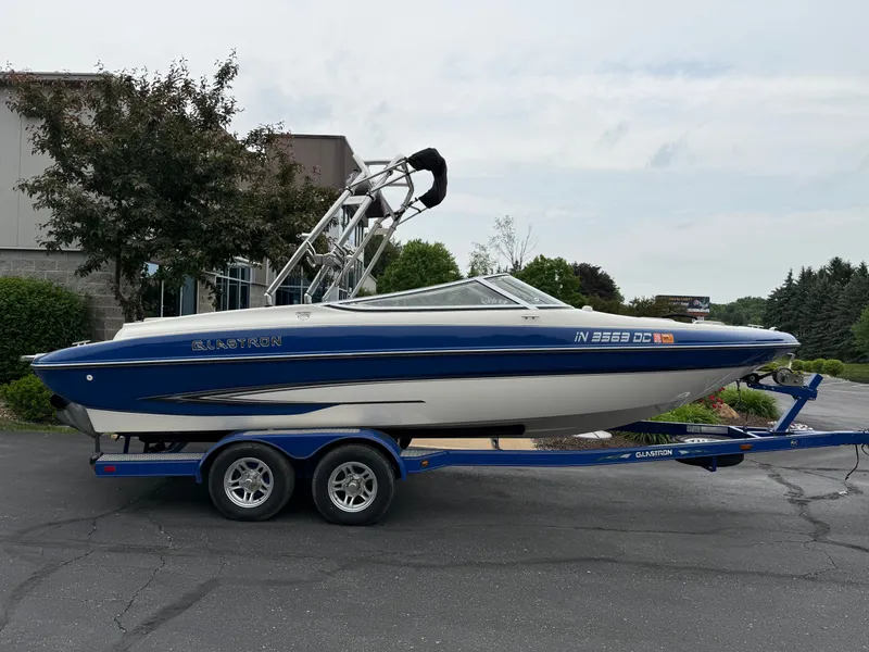 The Image of Glastron GX 235 2006 - 1