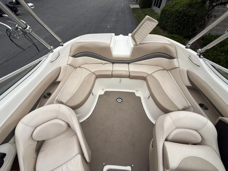 Slide: The Image of Glastron GX 235 2006 - 12