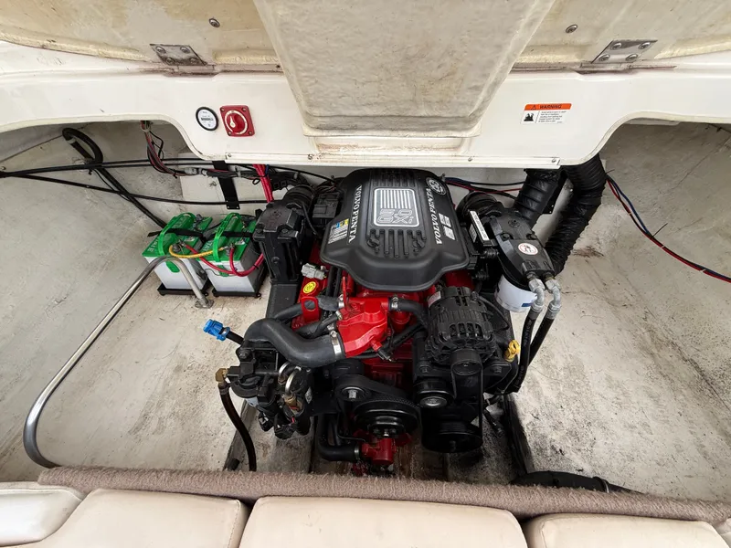 Slide: The Image of Glastron GX 235 2006 - 13