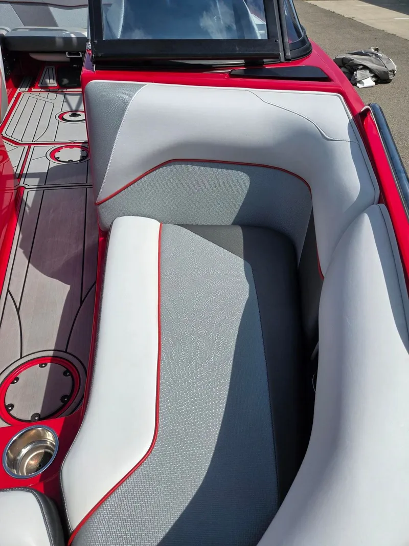 Slide: The Image of Moomba Mondo 2018 - 15