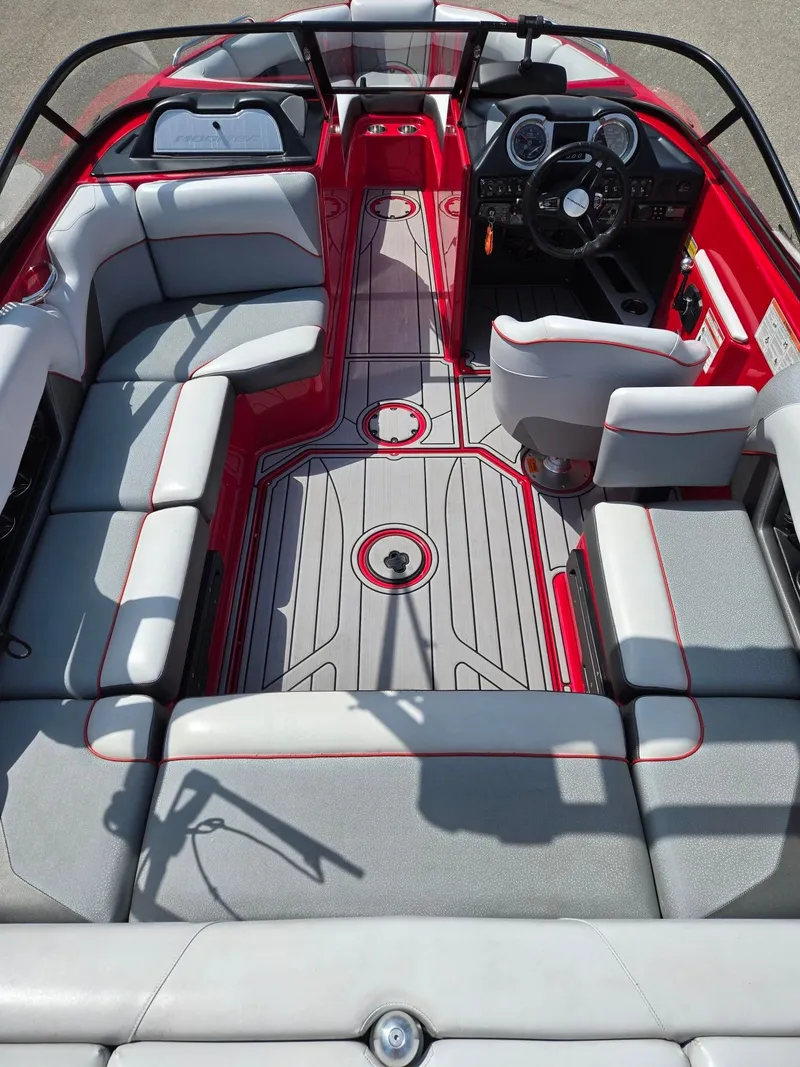 Slide: The Image of Moomba Mondo 2018 - 7