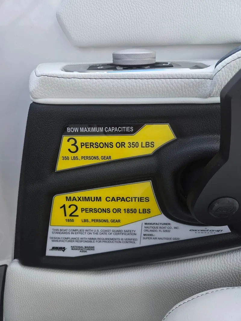 Slide: The Image of Nautique Super Air Nautique GS20 2026 - 15