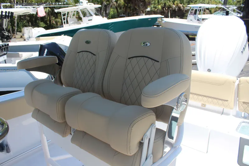 Slide: The Image of Sportsman Heritage 231 Center Console 2026 - 14