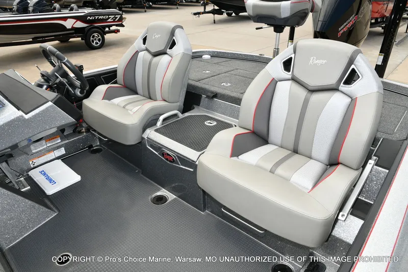 Slide: The Image of Ranger Z521R w/300HP Mercury Pro-XS 2024 - 16