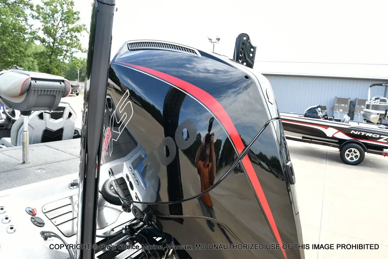 Slide: The Image of Ranger Z521R w/300HP Mercury Pro-XS 2024 - 24