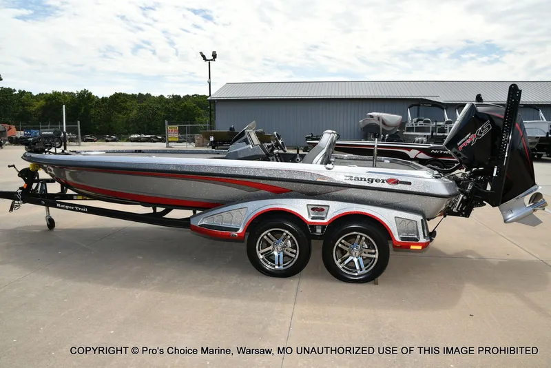 Slide: The Image of Ranger Z521R w/300HP Mercury Pro-XS 2024 - 27