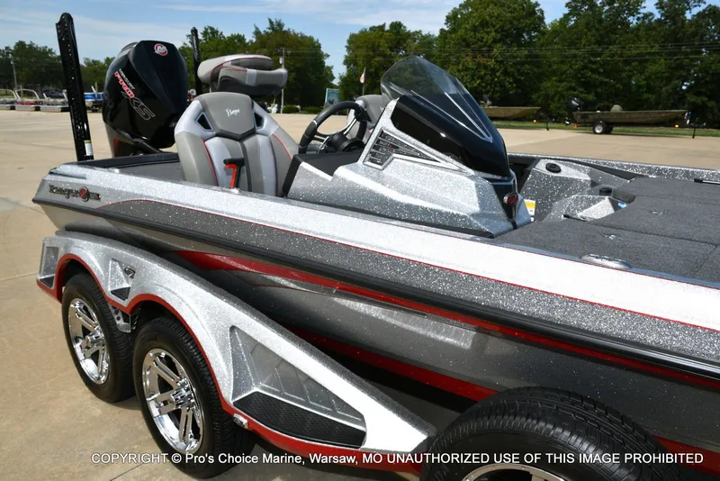 Slide: The Image of Ranger Z521R w/300HP Mercury Pro-XS 2024 - 3