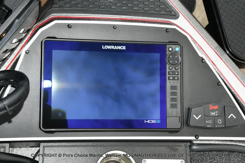 Slide: The Image of Ranger Z521R w/300HP Mercury Pro-XS 2024 - 6