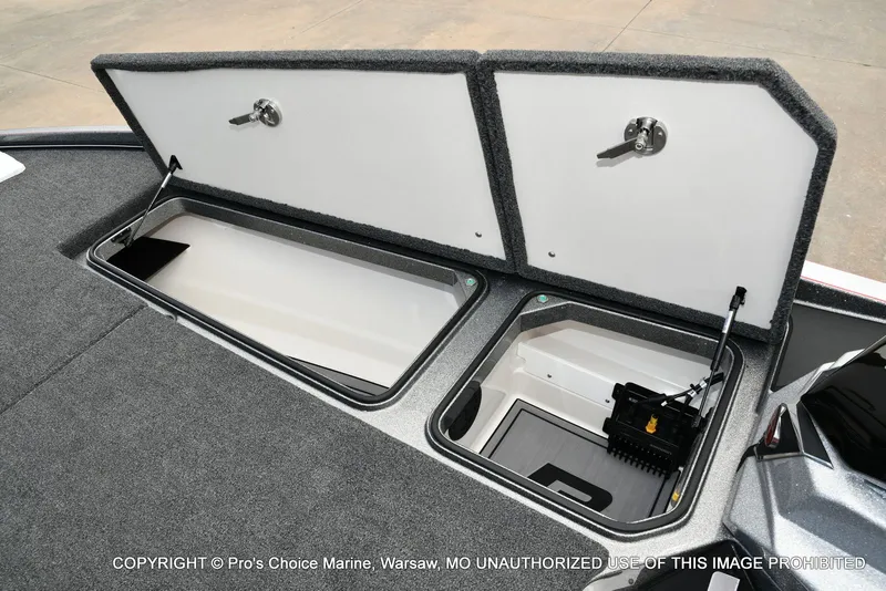 Slide: The Image of Ranger Z521R w/300HP Mercury Pro-XS 2024 - 63