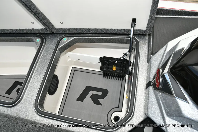 Slide: The Image of Ranger Z521R w/300HP Mercury Pro-XS 2024 - 64