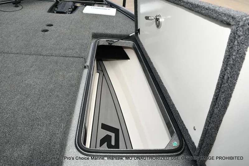 Slide: The Image of Ranger Z521R w/300HP Mercury Pro-XS 2024 - 65