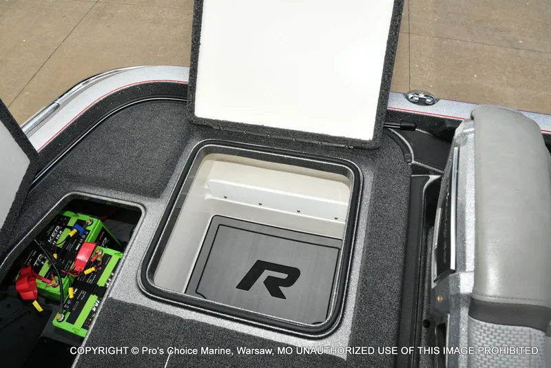 Slide: The Image of Ranger Z521R w/300HP Mercury Pro-XS 2024 - 71