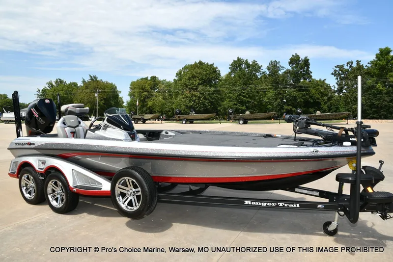 Slide: The Image of Ranger Z521R w/300HP Mercury Pro-XS 2024 - 75