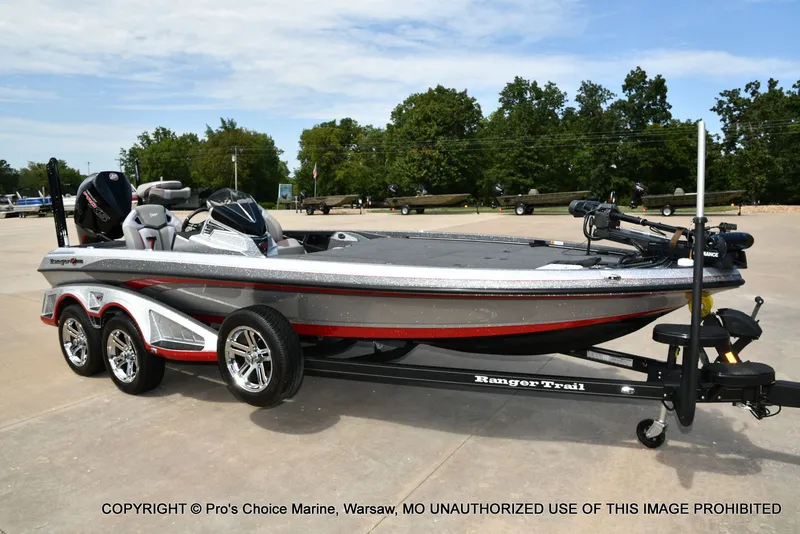 Slide: The Image of Ranger Z521R w/300HP Mercury Pro-XS 2024 - 83