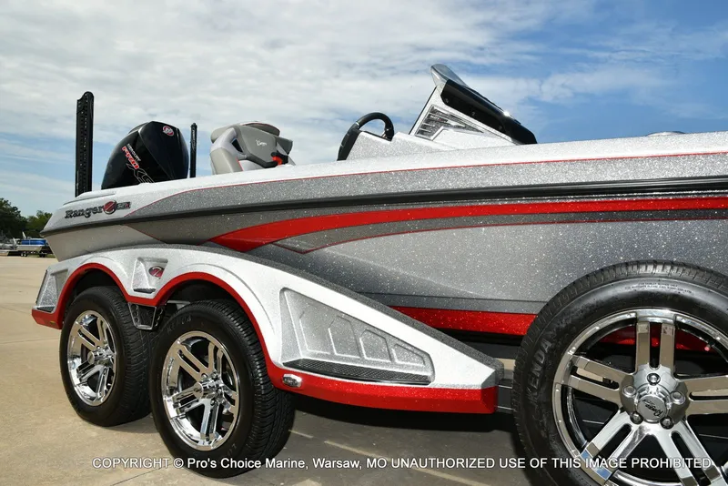 Slide: The Image of Ranger Z521R w/300HP Mercury Pro-XS 2024 - 84