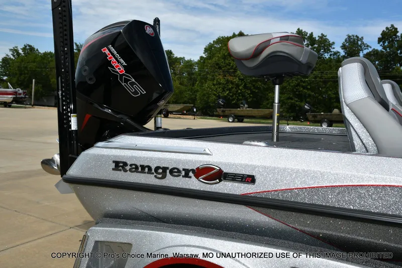 Slide: The Image of Ranger Z521R w/300HP Mercury Pro-XS 2024 - 87
