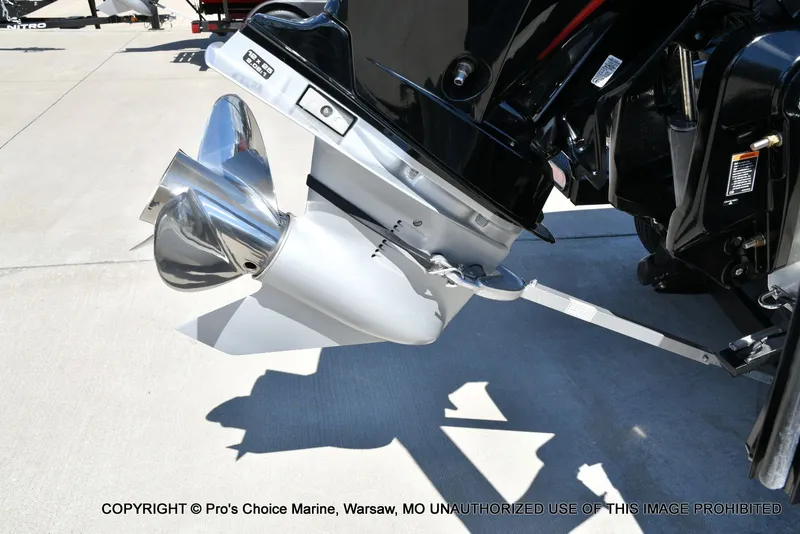 Slide: The Image of Nitro Z18 Pro 2023 - 18