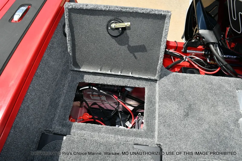 Slide: The Image of Tracker TARGA V-18 Combo w/200HP Pro-XS 2026 - 73