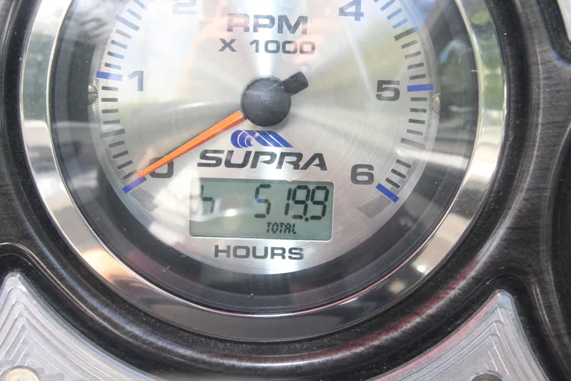 Slide: The Image of Supra Sunsport 24 V 2006 - 19