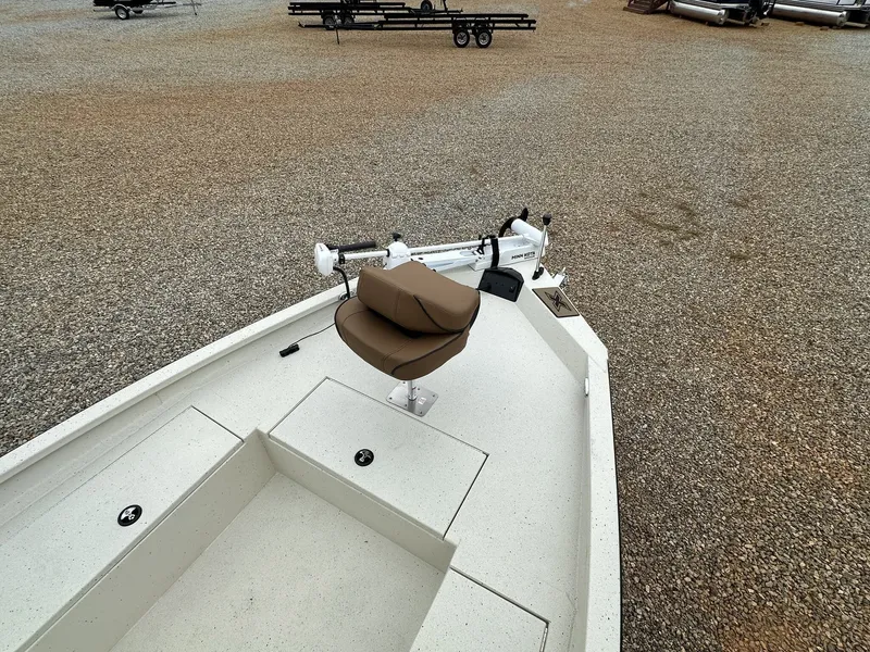 Slide: The Image of Xpress H22B Bay 2026 - 10