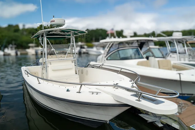 Slide: The Image of Pursuit 2470 Center Console 2001 - 4