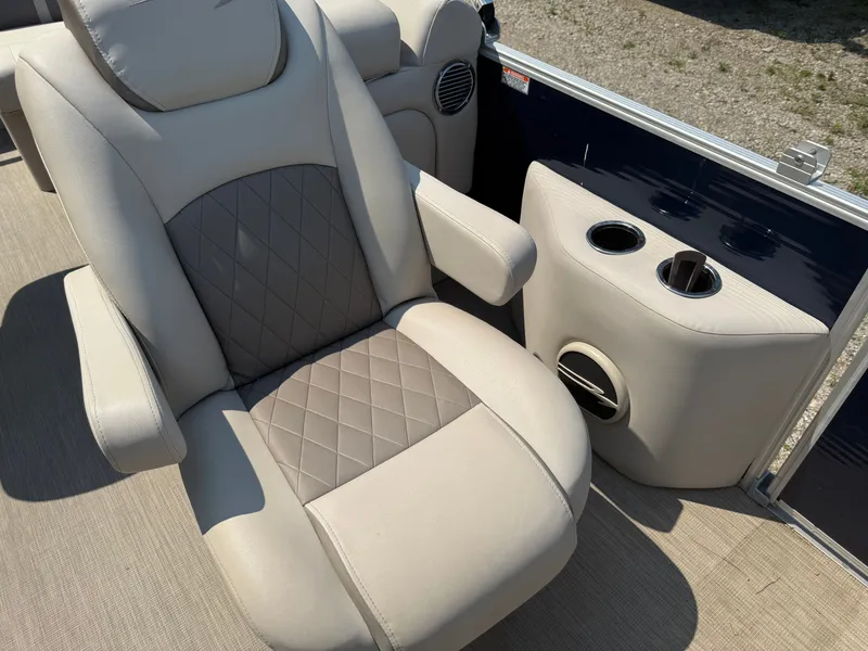 Slide: The Image of Bennington 22SSRX 2017 - 13