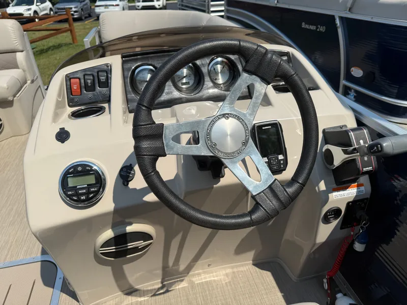 Slide: The Image of Bennington 22SSRX 2017 - 7