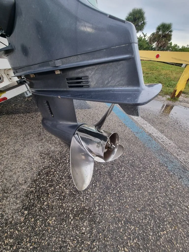 Slide: The Image of NauticStar 195 XTS CC 2022 - 12