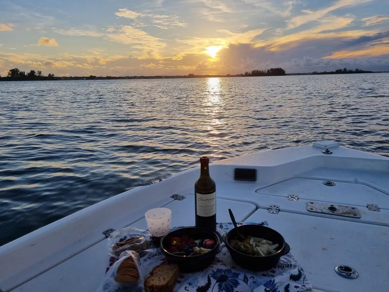 Slide: The Image of NauticStar 195 XTS CC 2022 - 15