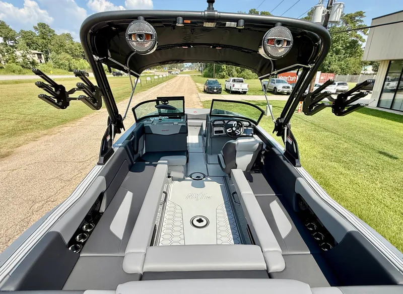 Slide: The Image of MasterCraft NXT24 2025 - 12