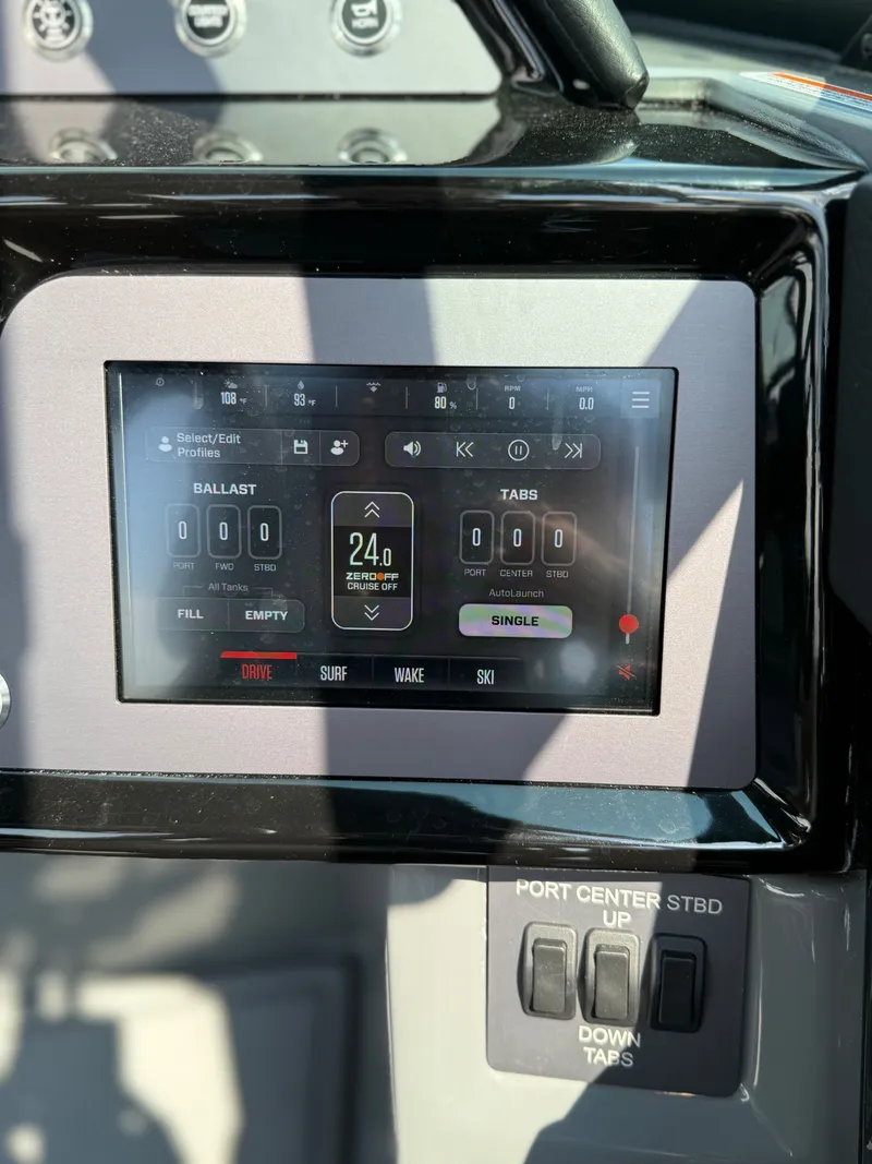 Slide: The Image of MasterCraft NXT24 2025 - 21