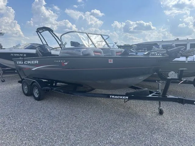 Slide: The Image of Tracker Targa V-18 WT 2016 - 3