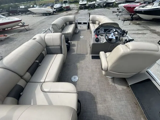 Slide: The Image of Sun Tracker SportFish™ 22 XP3 2021 - 14