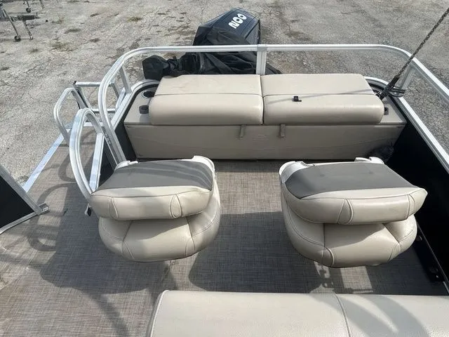 Slide: The Image of Sun Tracker SportFish™ 22 XP3 2021 - 15