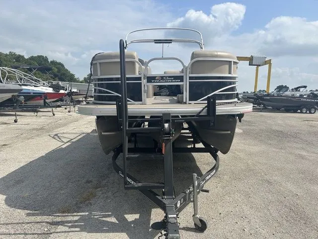 Slide: The Image of Sun Tracker SportFish™ 22 XP3 2021 - 3