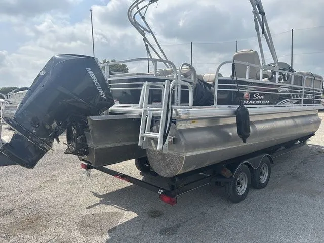 Slide: The Image of Sun Tracker SportFish™ 22 XP3 2021 - 4