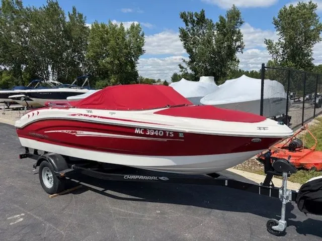 Slide: The Image of Chaparral 19 H2O Sport 2014 - 10