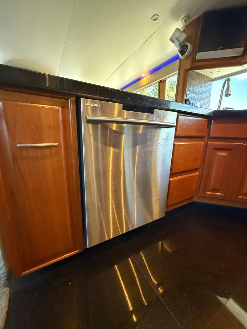 Slide: The Image of Viking Enclosed Bridge 1997 - 12