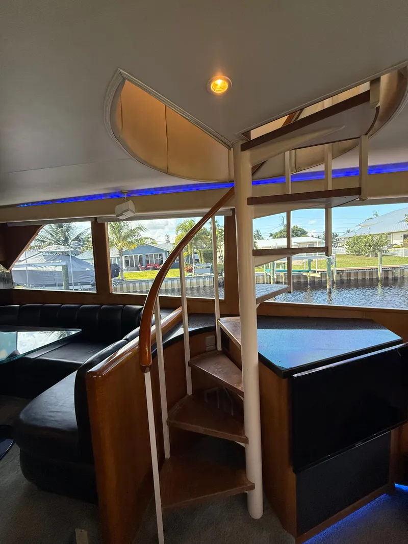 Slide: The Image of Viking Enclosed Bridge 1997 - 18