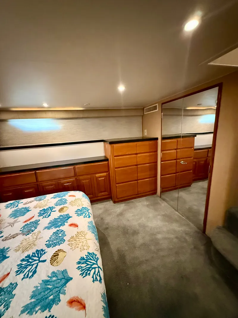 Slide: The Image of Viking Enclosed Bridge 1997 - 22