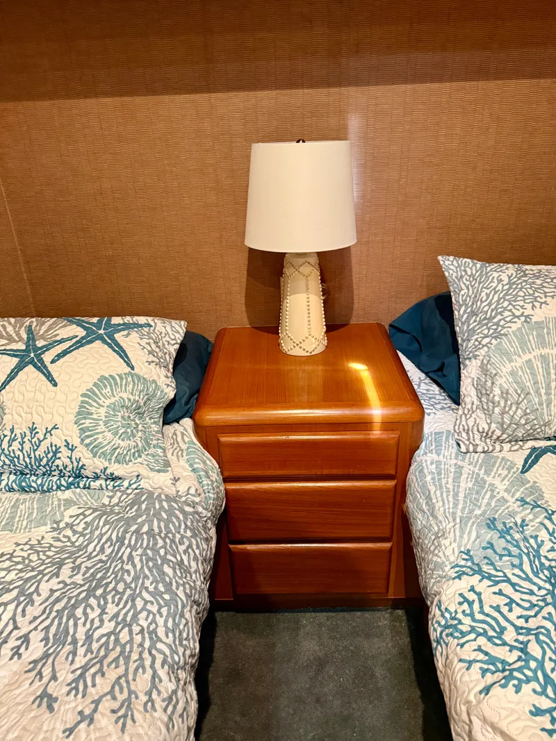 Slide: The Image of Viking Enclosed Bridge 1997 - 37