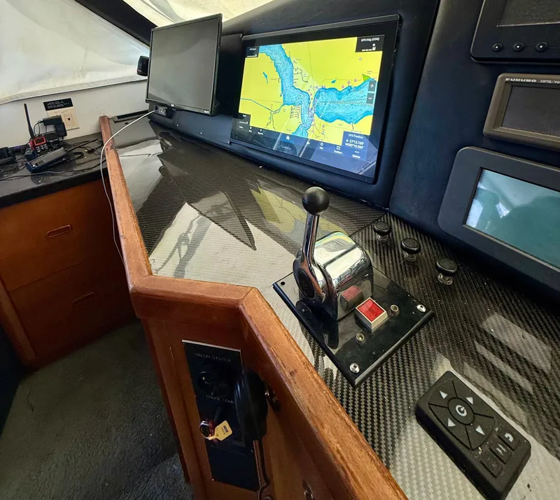 Slide: The Image of Viking Enclosed Bridge 1997 - 48