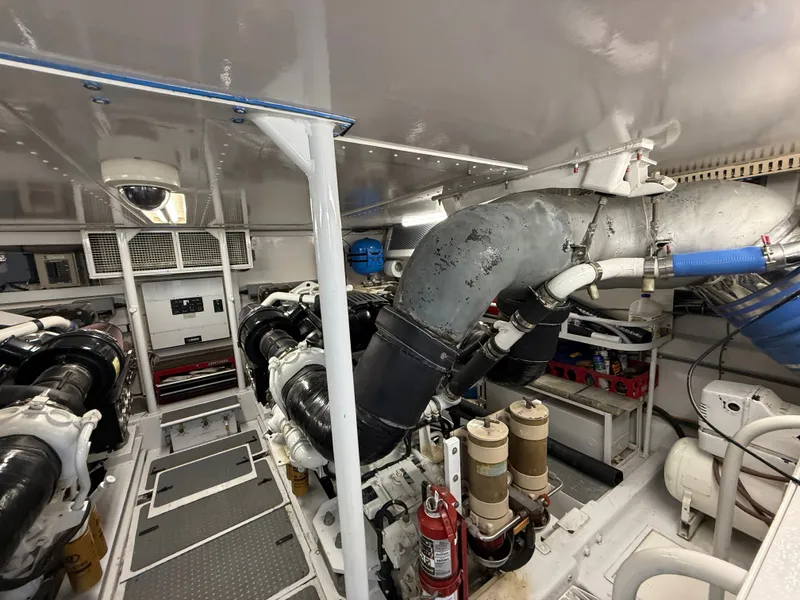 Slide: The Image of Viking Enclosed Bridge 1997 - 79