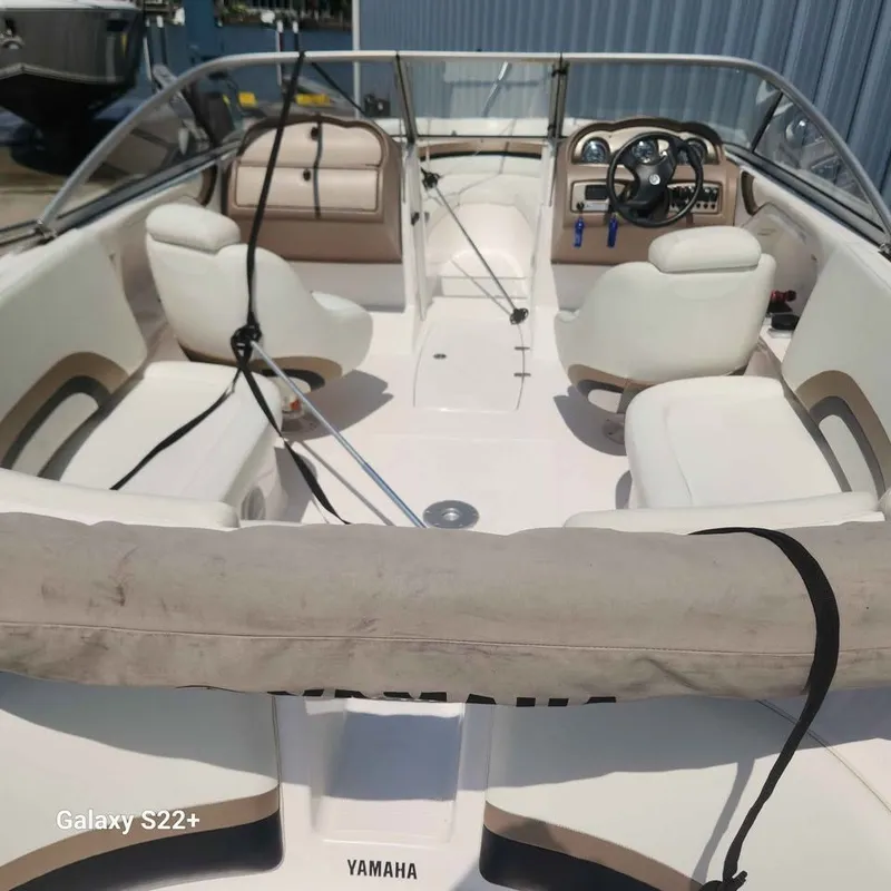 Slide: The Image of Yamaha 230 SR 2004 - 4