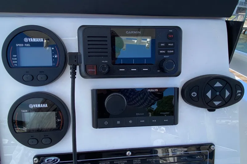 Slide: The Image of Dashboard of 2024 Sea Fox 228 Commander with Yamaha and Garmin instruments. - 9