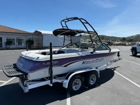 Slide: The Image of MasterCraft Master Craft 1998 - 3