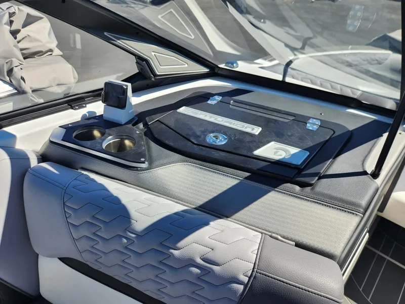 Slide: The Image of Centurion Ri245 2026 - 15